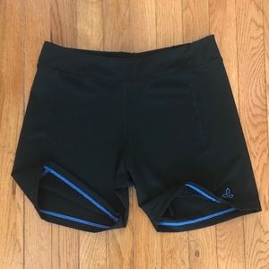 Prana “Breathe” Yoga Shorts NWOT